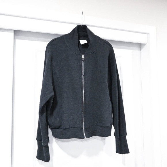 VARLEY ALIA ZIPPED SWEATER BOMBER JACKET SIZE MEDIUM - Picture 5 of 9